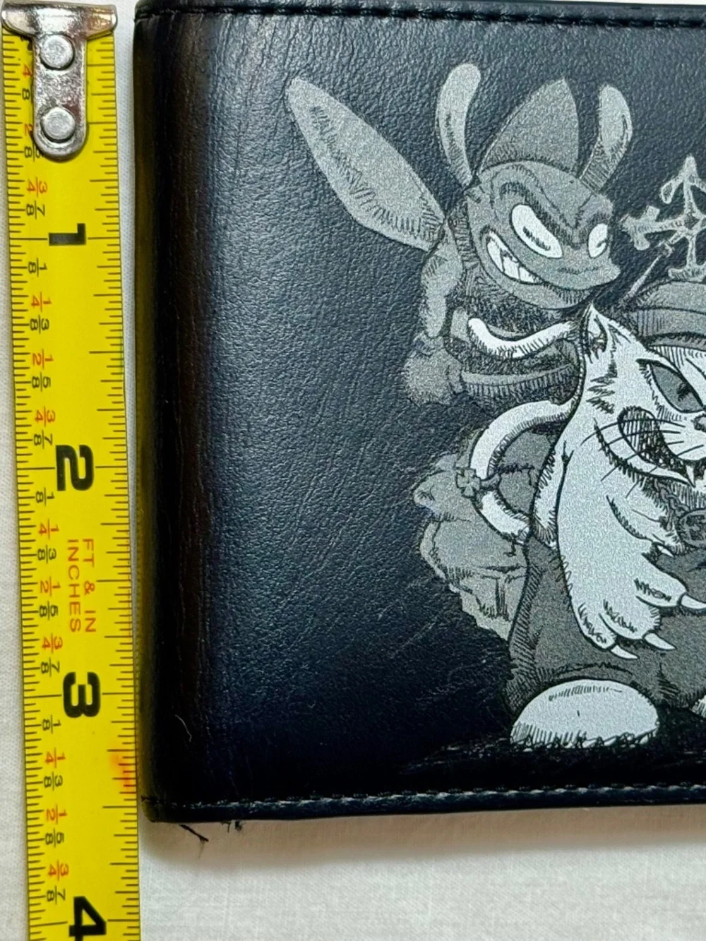 Off White Quote Bifold Characters Black - White